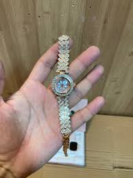 Ladies 2 in 1 Smartwatch ZW10 – Elegant Diamond Series